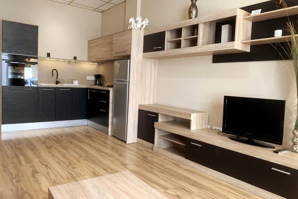 Prestige Apartments - 11