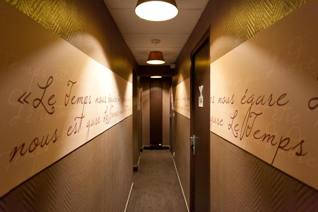 Hotel Ariane Montparnasse by Patrick Hayat - Resim 45