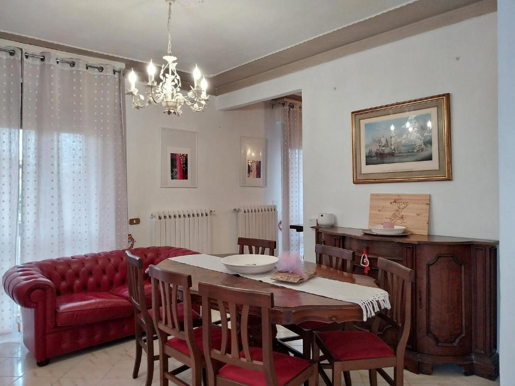 Posedenie v ubytovaní Toscana Grande Appartamento in Villa con 2 camere, terrazze, giardino e posto auto privato Tutti spazi uso esclusivo