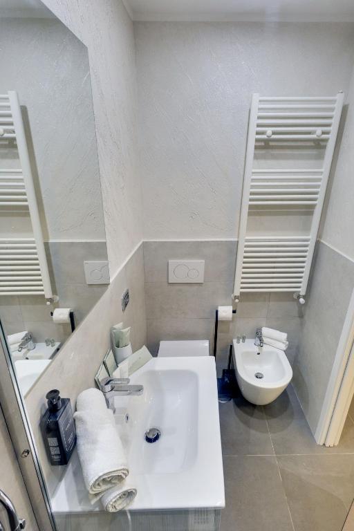 V Collection Rome Jubilee Guest House - 19