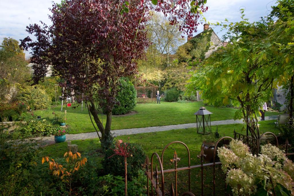 Zahrada ubytování Côté Jardin - Chambres d'hôtes