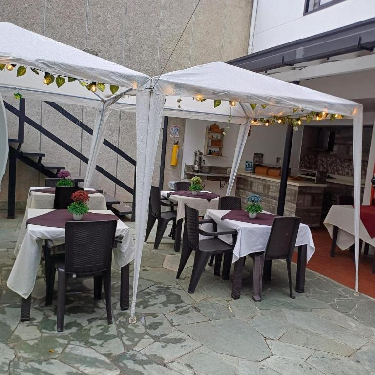 Restaurace v ubytování Hotel Poma Rosa