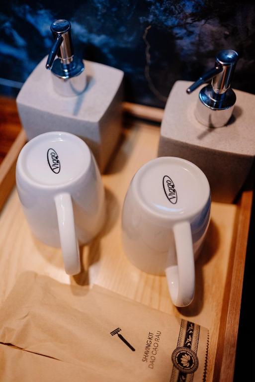 Ninh Binh Mountainside Bungalow - 6