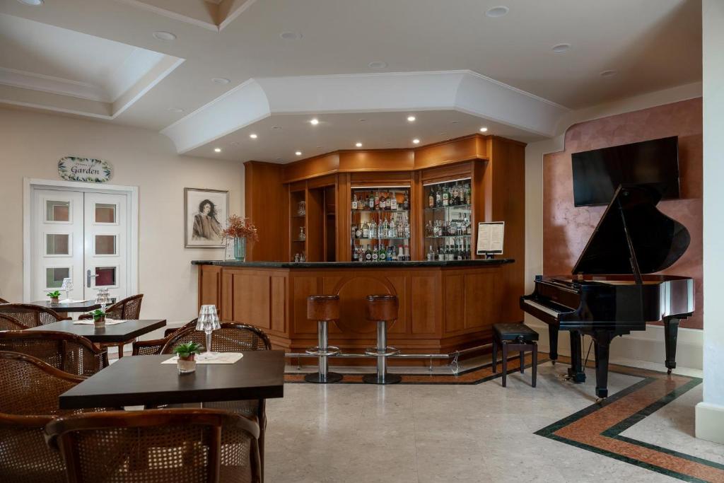 Grand Hotel Adriatico - Resim 13