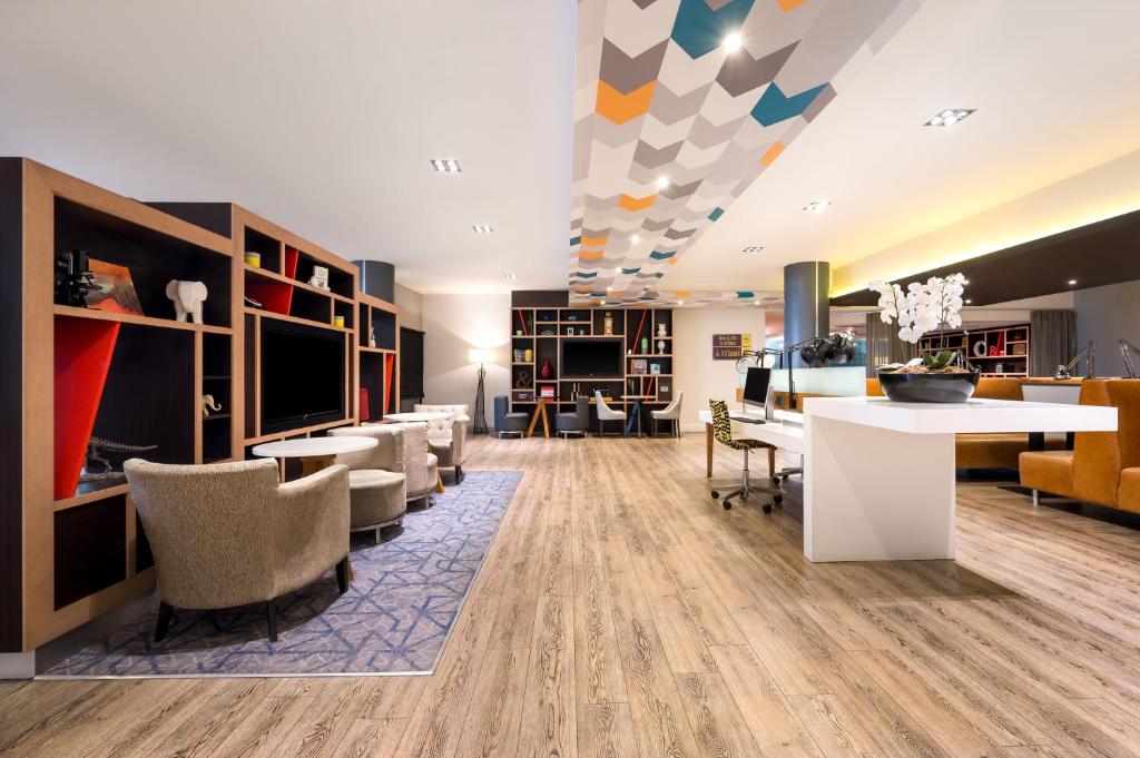 Holiday Inn Birmingham City by IHG - Resim 41