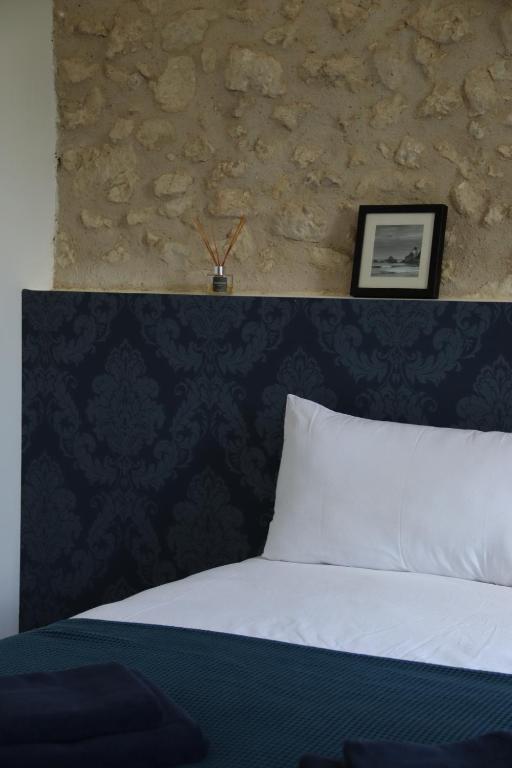 Domaine de Bôle , Maison d'Hôtes - Habitación Con Cama Grande Y Vistas Al Jardín