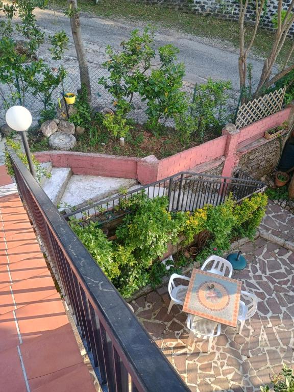Ogród w obiekcie B&b Fabra Casa Mia e non solo