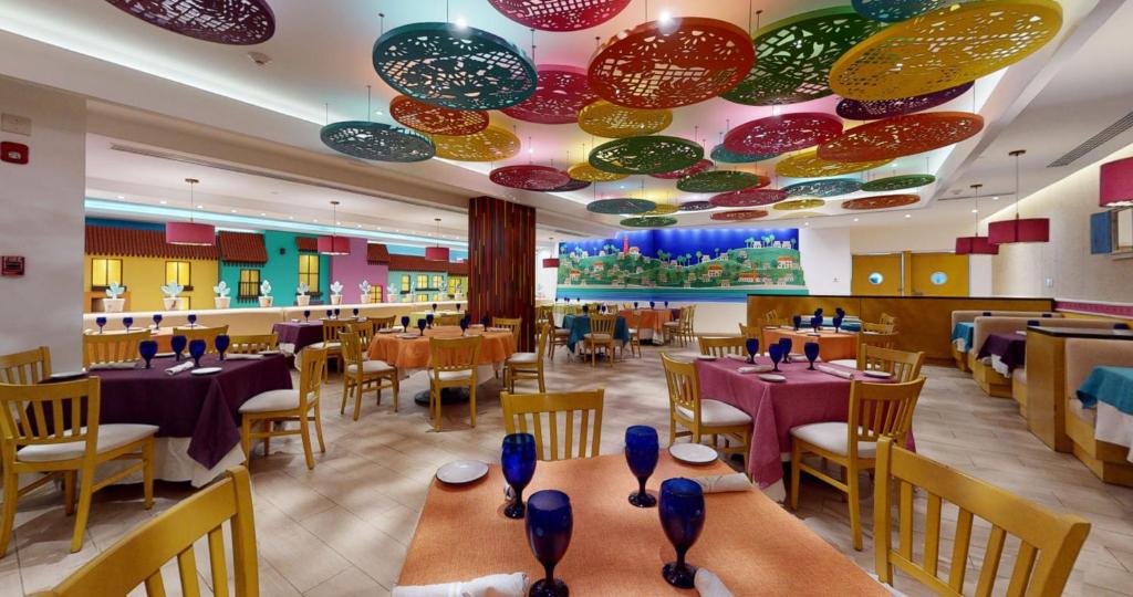 Restaurace v ubytování Park Royal Beach Cancun - All Inclusive