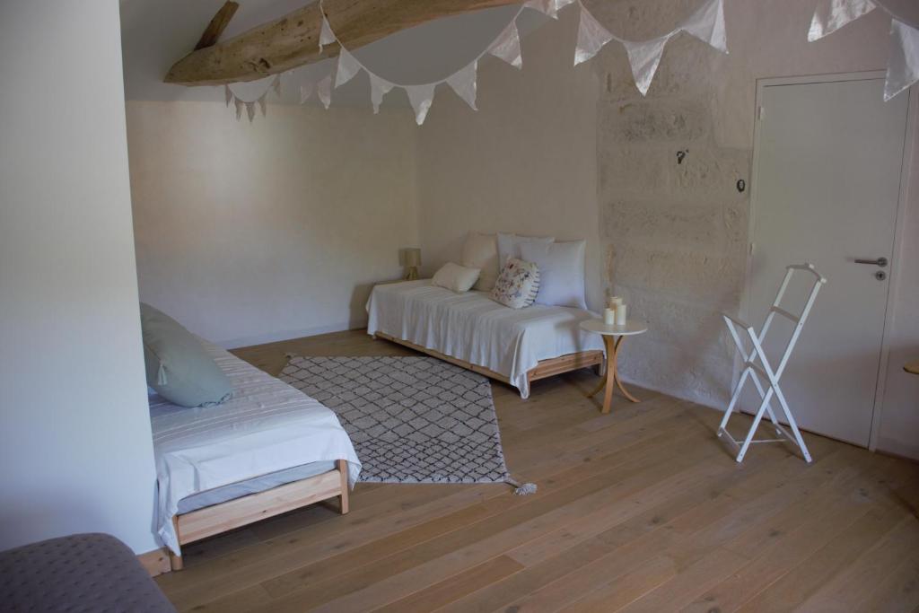 Les Herbes Folles - Habitación Familiar