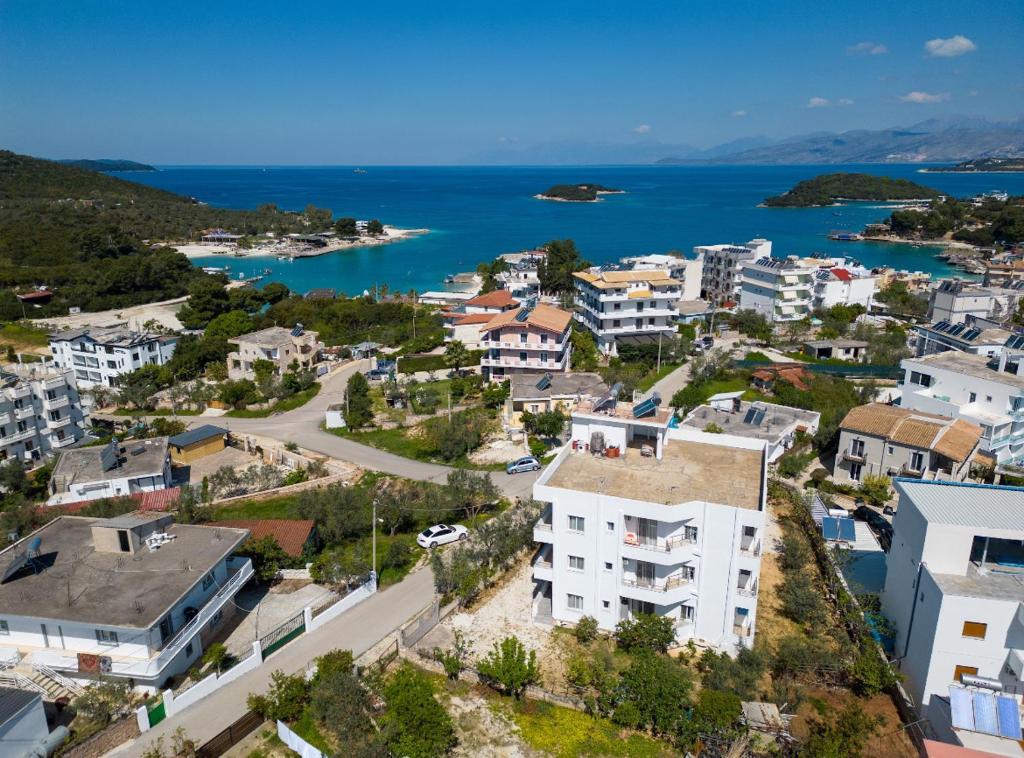 Peisaj natural din apropierea acestui apartament