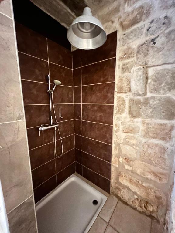 Ванная комната в Ta Skorba Farmhouse Mgarr