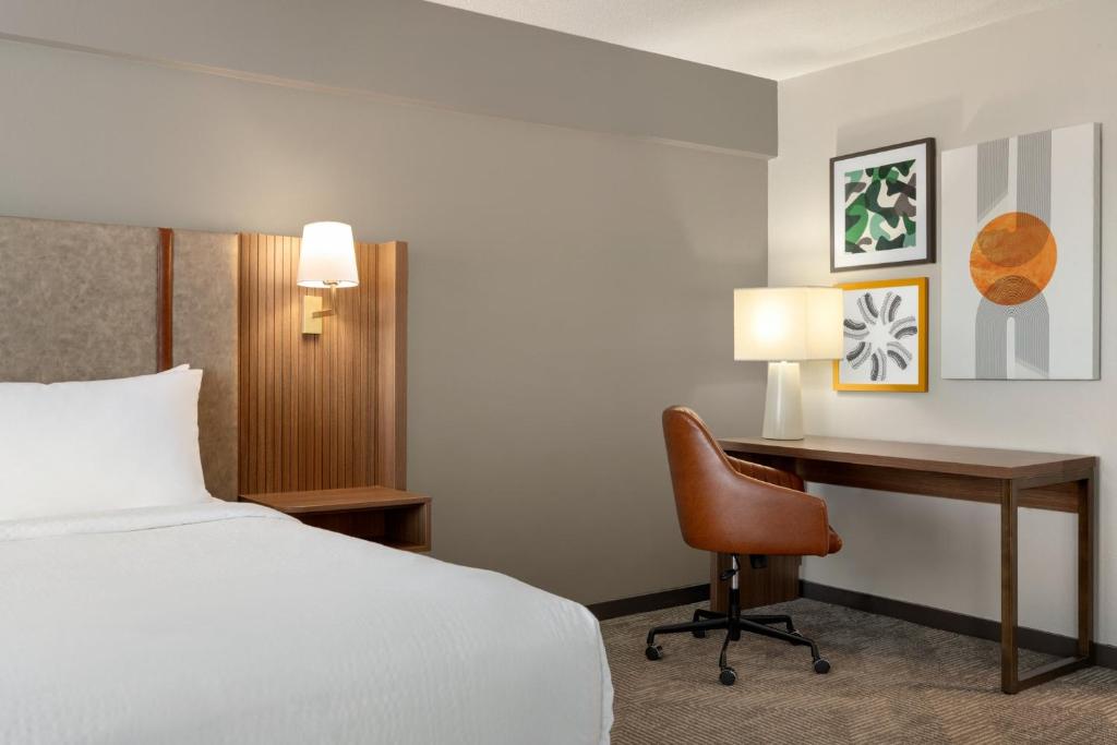 Holiday Inn Virginia Beach - Norfolk, an IHG Hotel - 