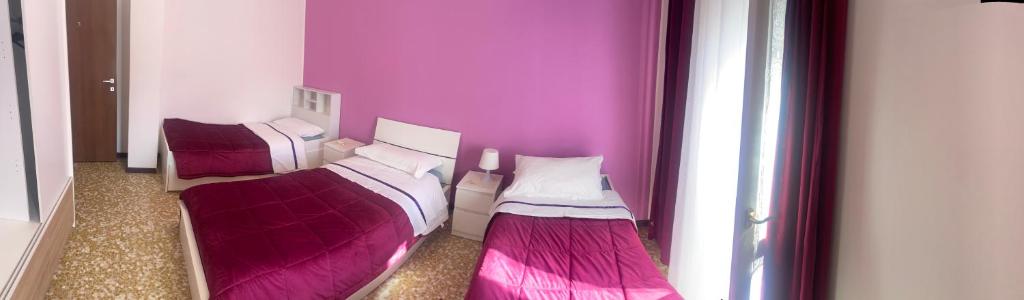 Postel nebo postele na pokoji v ubytování Aeroporto room