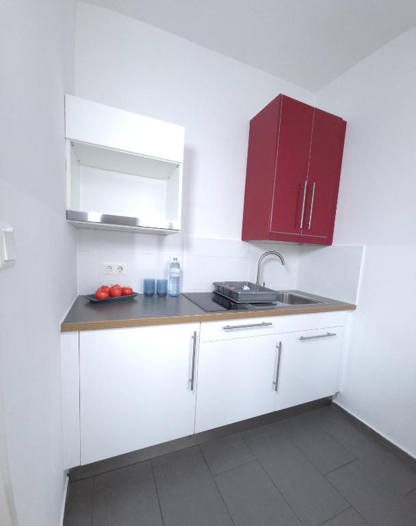 Aparthotel Amelie - Resim 18