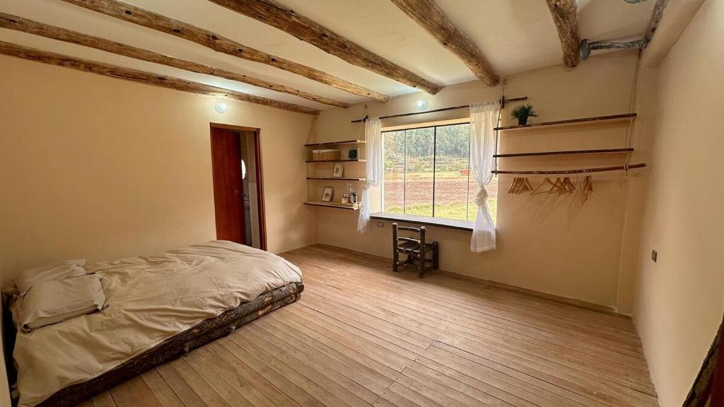 Postel nebo postele na pokoji v ubytování Bright and Spacious Private Studio with Everything