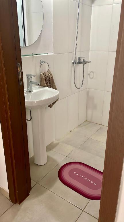 Koupelna v ubytování Palina Village Casa 12 - San Bernardino
