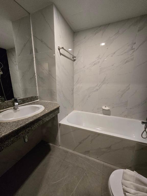 Grand Tara Garden Thai Hotel - Resim 6