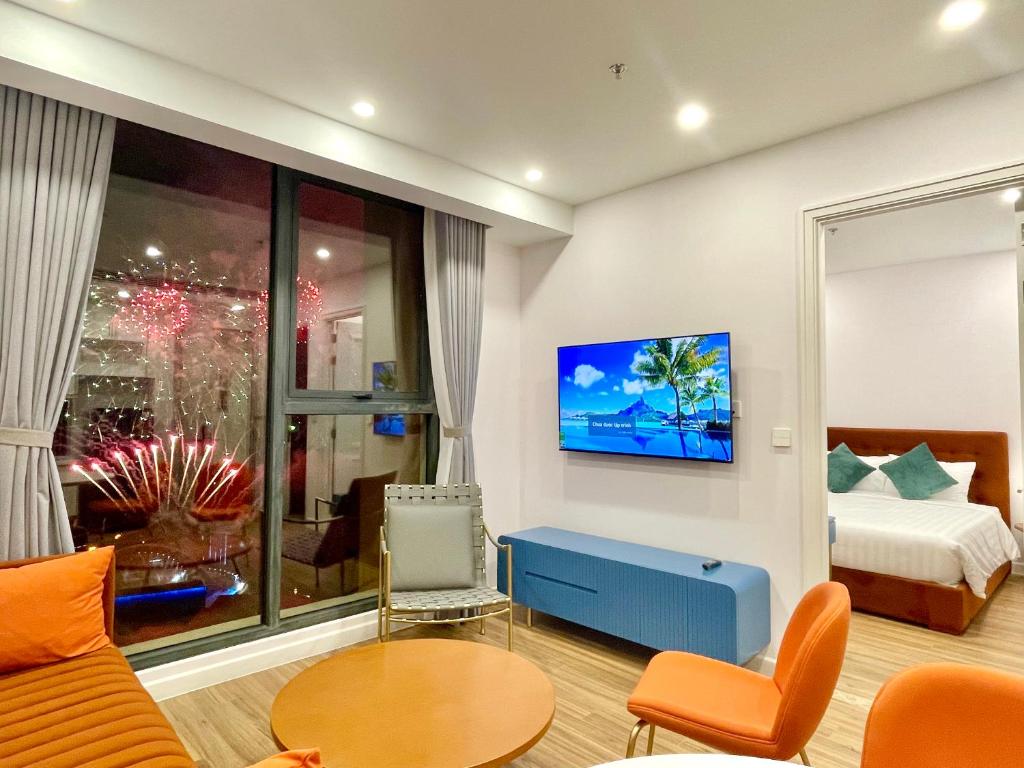 Picture of LYNS Apartment - Ocean View with Infinity Pool &Firework, Phu Quoc ...