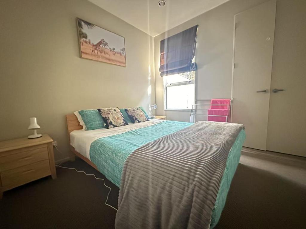 Mia's lovely home with lake view - Resim 18