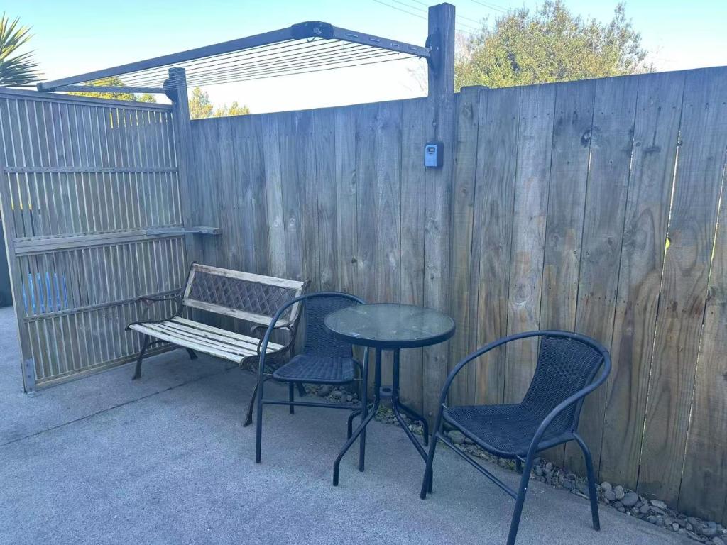 Mia's lovely home with lake view - Resim 21