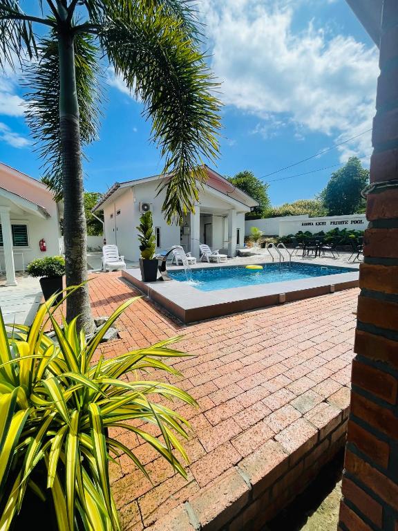 Bazén v ubytování Rooma Kichi Private Pool nebo v jeho okolí