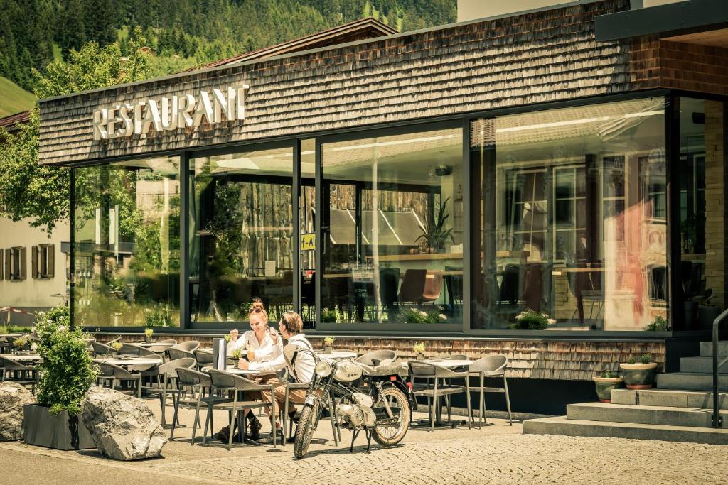Restaurace v ubytování Posthotel Lechtal, Arlberg