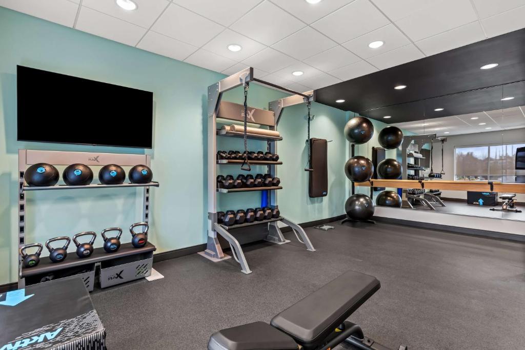 Fitness centrum a/nebo fitness zařízení v ubytování Tru By Hilton Aloha Beaverton