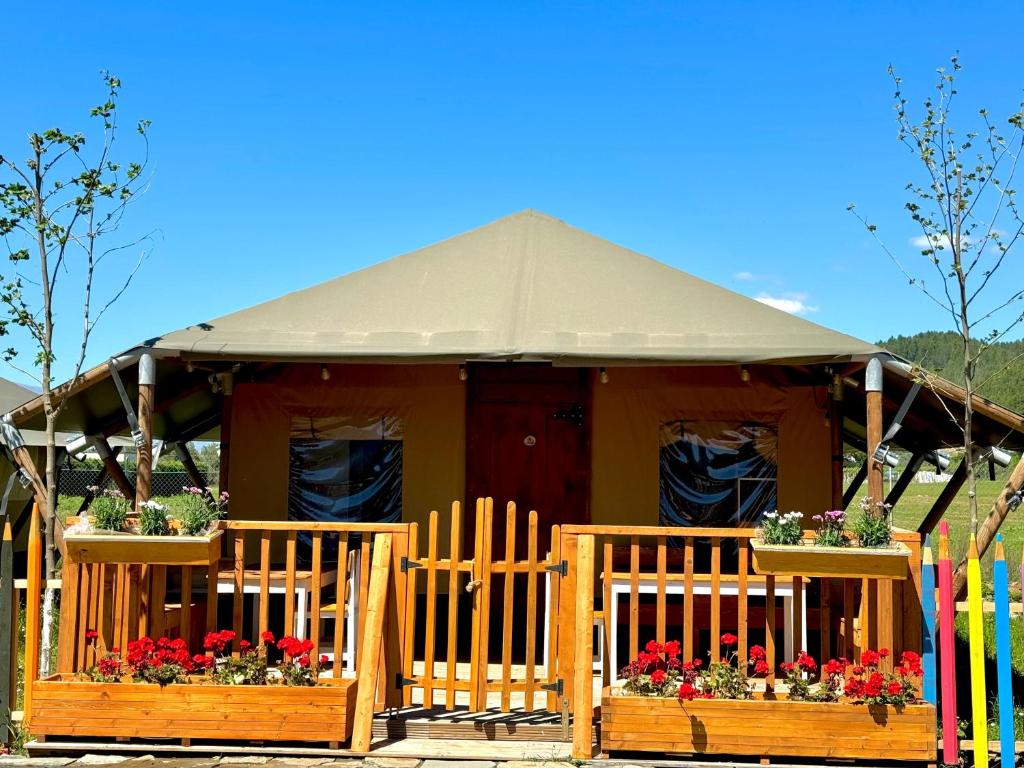 Fotografie z fotogalerie ubytování Glamping Albania Rafting Permet v destinaci Përmet
