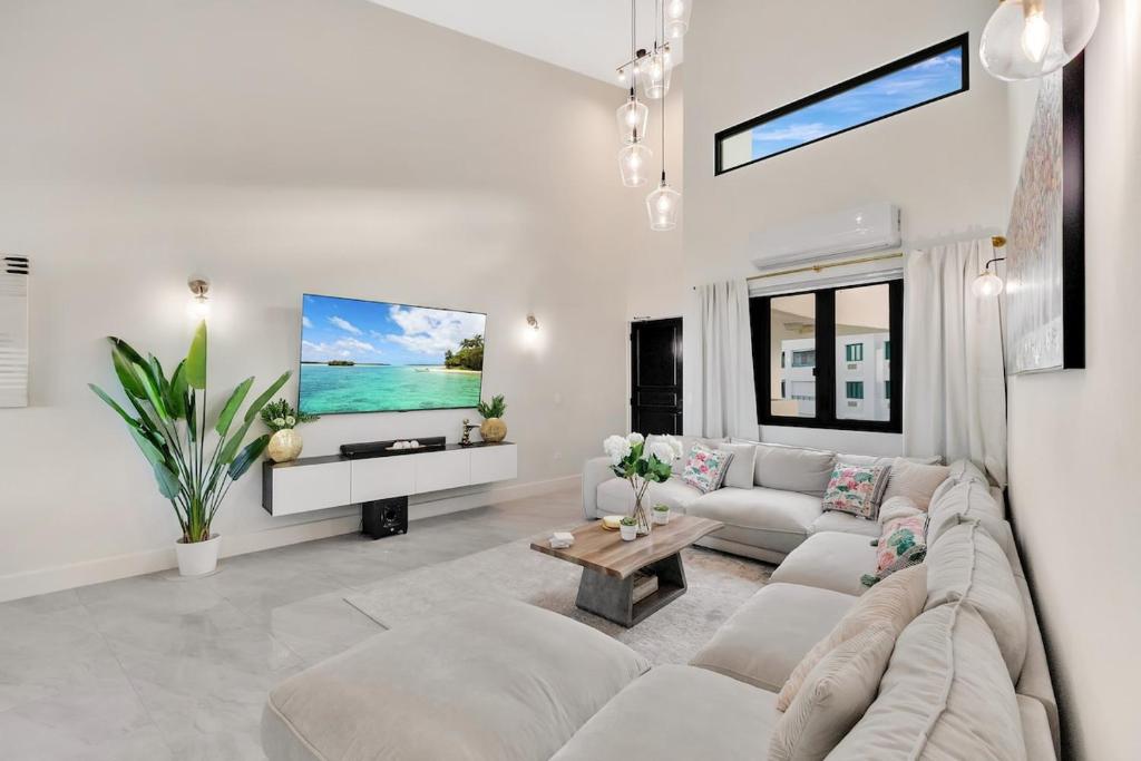 Photo inspiration: Visual Reference: Oceanview Penthouse 4Br With Golf View Carmelita Updated Prices 2026