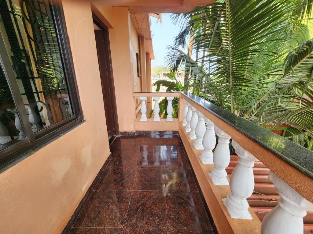 Balkón nebo terasa v ubytování Sai Sharad Guest House