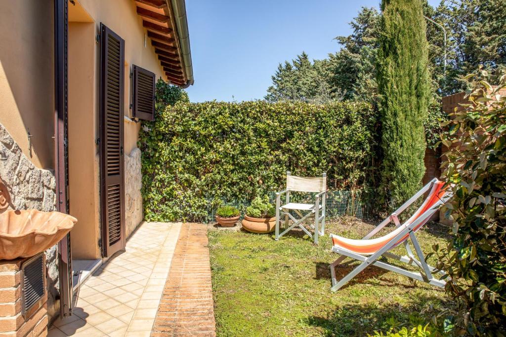 Zahrada ubytování Noi 2 Vacanze - il Nido di Gina