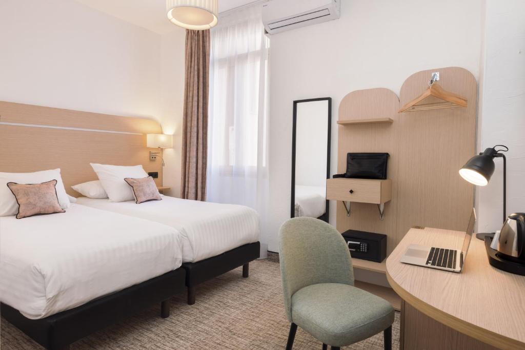 
Standard Double Room - Non-Smoking
