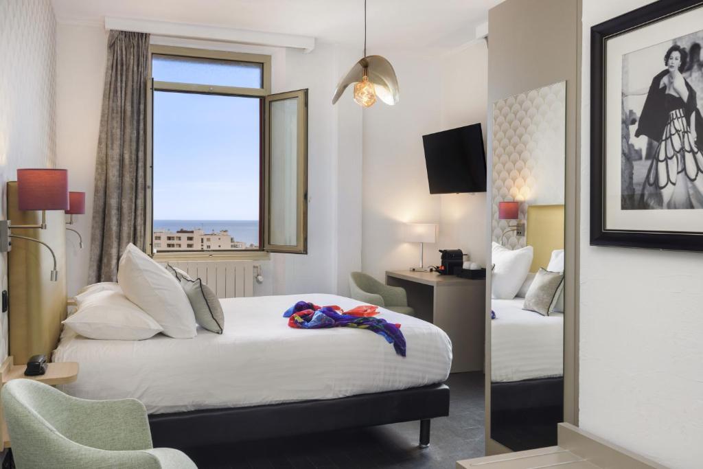 Best Western Hôtel des Orangers Cannes - Camera Queen Deluxe Con Vista Mare - Non Fumatori