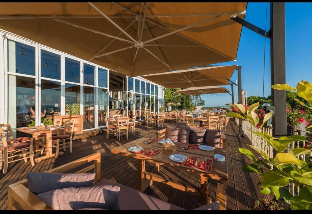 Vila Arber餐厅或其他用餐的地方