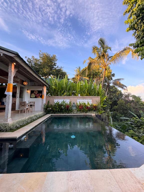 Suara Jiwa Luxury Villas with Private Pool - 16