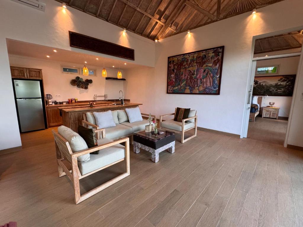 Suara Jiwa Luxury Villas with Private Pool - 12