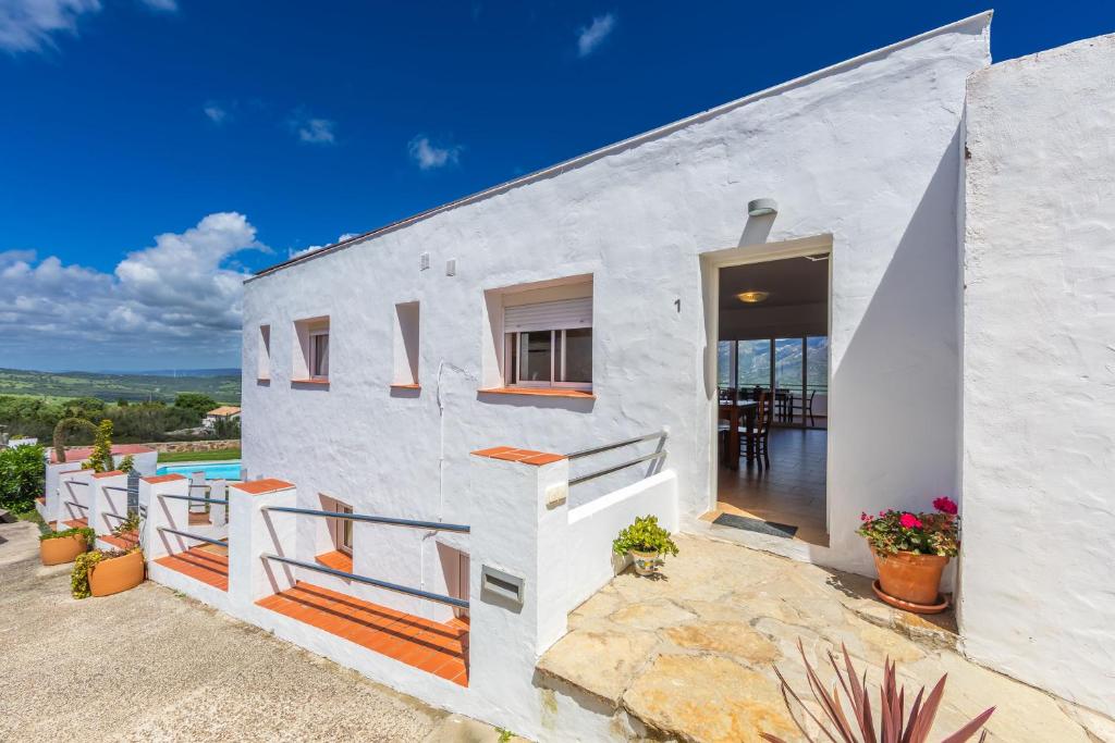 A balcony or terrace at Cortijo Pájaro Punta de la Laja