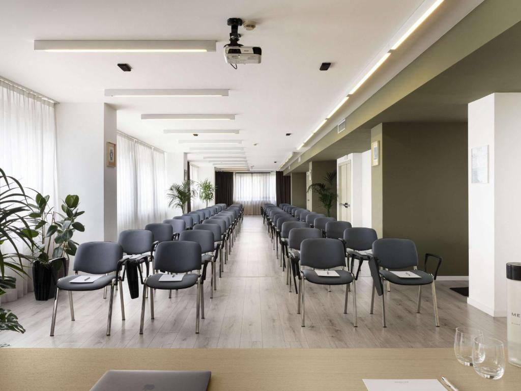Posezení v ubytování Mercure Milano Agrate Brianza
