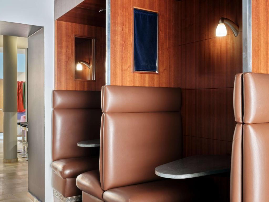 Posezení v ubytování Radisson Blu Das Triest Hotel, Vienna