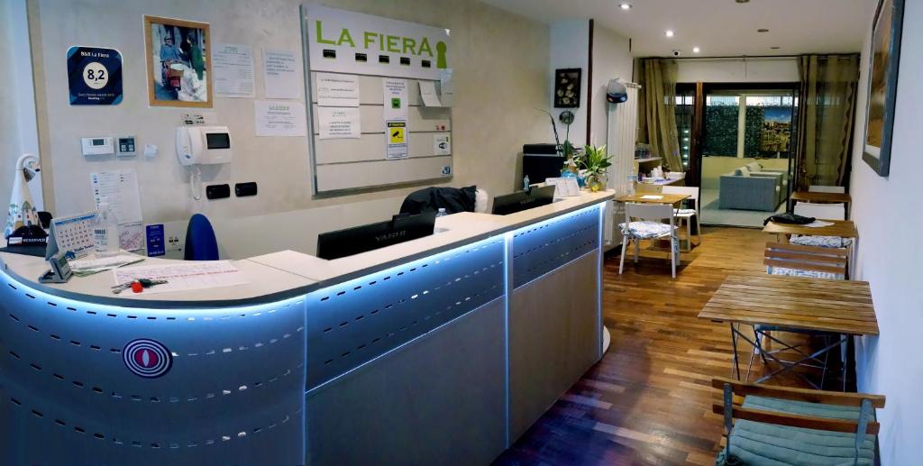 Część wypoczynkowa w obiekcie La Fiera GuestHouse