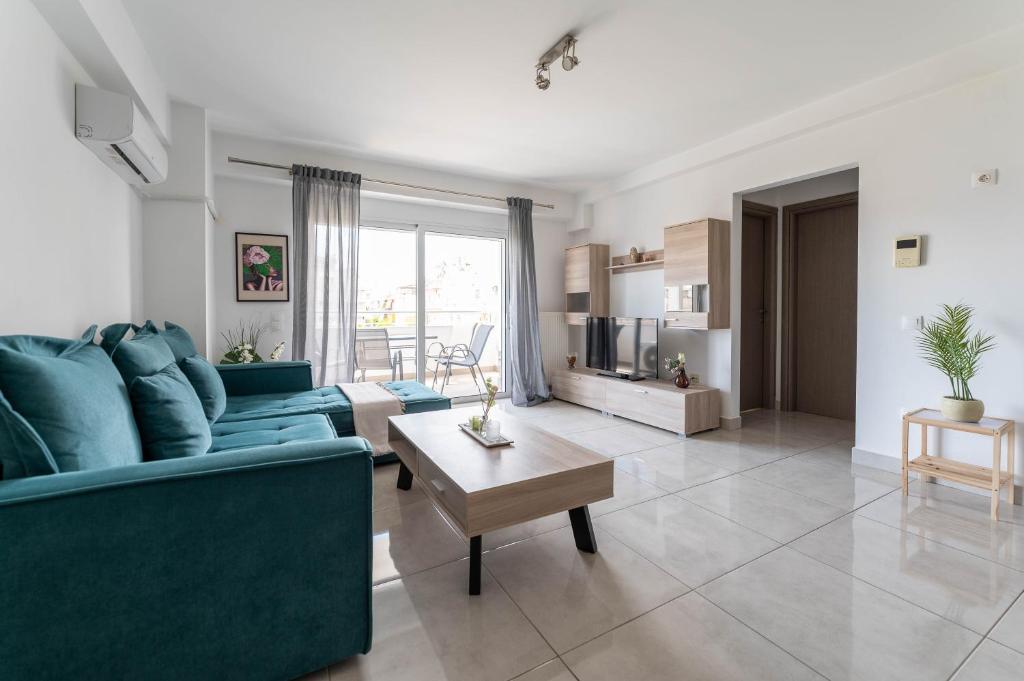 Posezení v ubytování Modern spacious apartment located in Piraeus (B8)