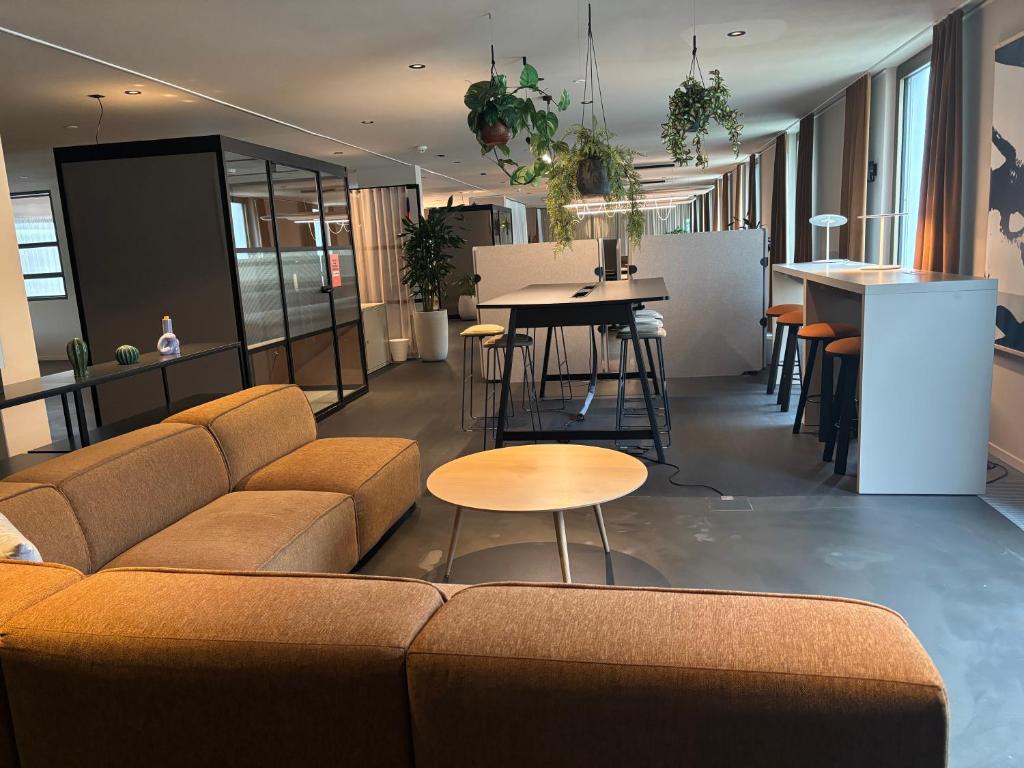 City Pop 2Night Basel - Self check-in - Resim 33