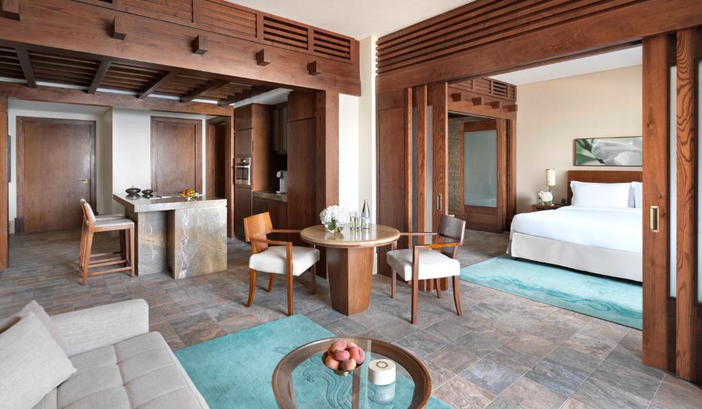 Sofitel Dubai The Palm Resort & Spa - 