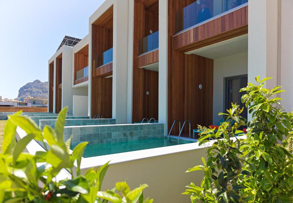 Bazén v ubytování Leonardo Kolymbia Resort Rhodes nebo v jeho okolí