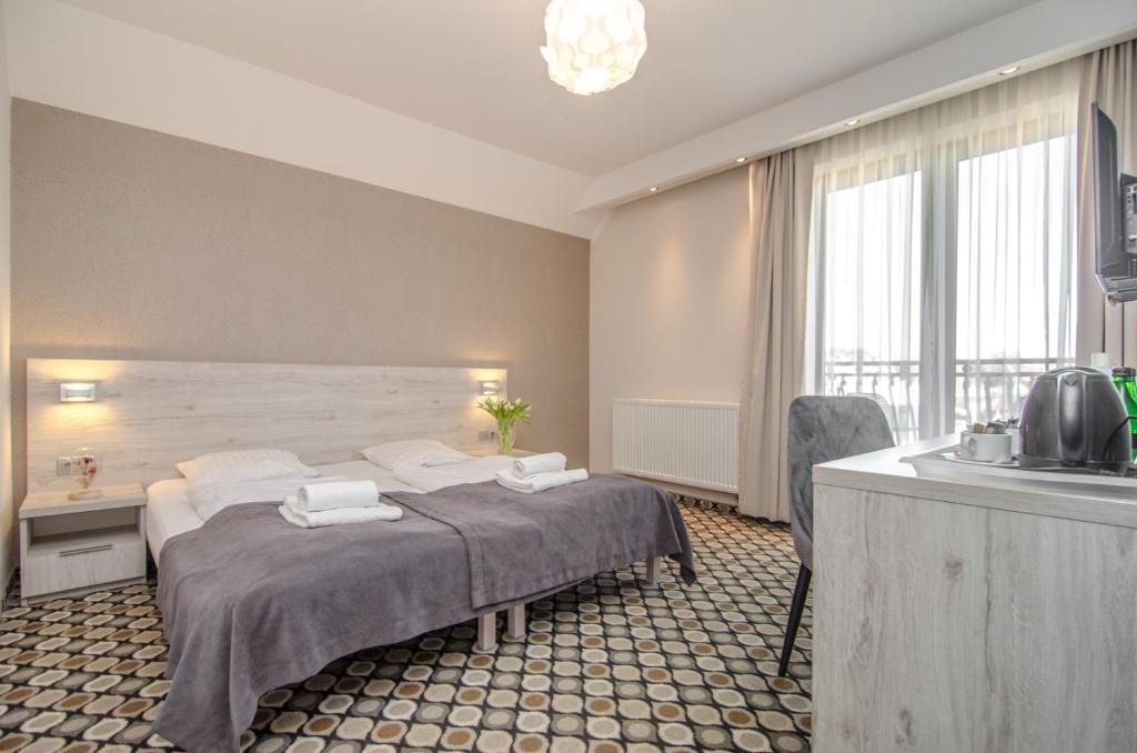 Marina Mielno z widokiem na jezioro - 7