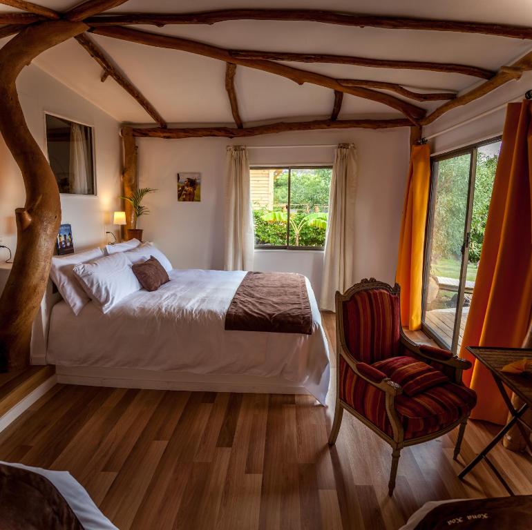 Voodi või voodid majutusasutuse Kona Koa Lodge toas