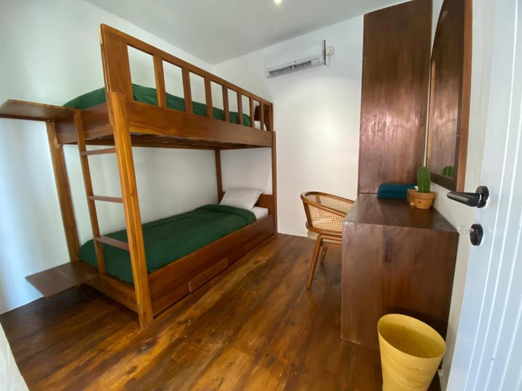 Postel nebo postele na pokoji v ubytování Cabana Surf and Stay