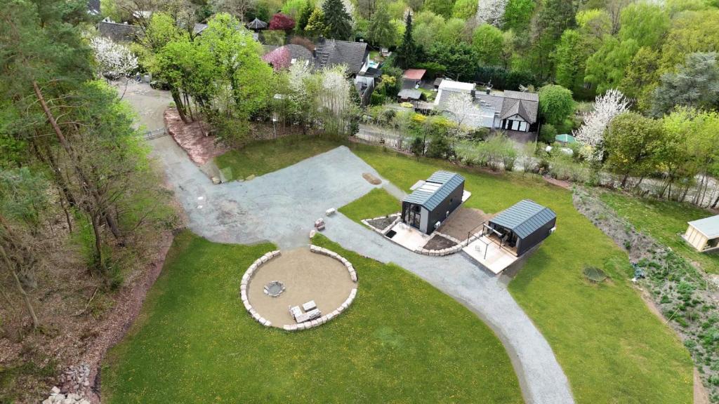 Letecký snímek ubytování Bell-Tiny Homes