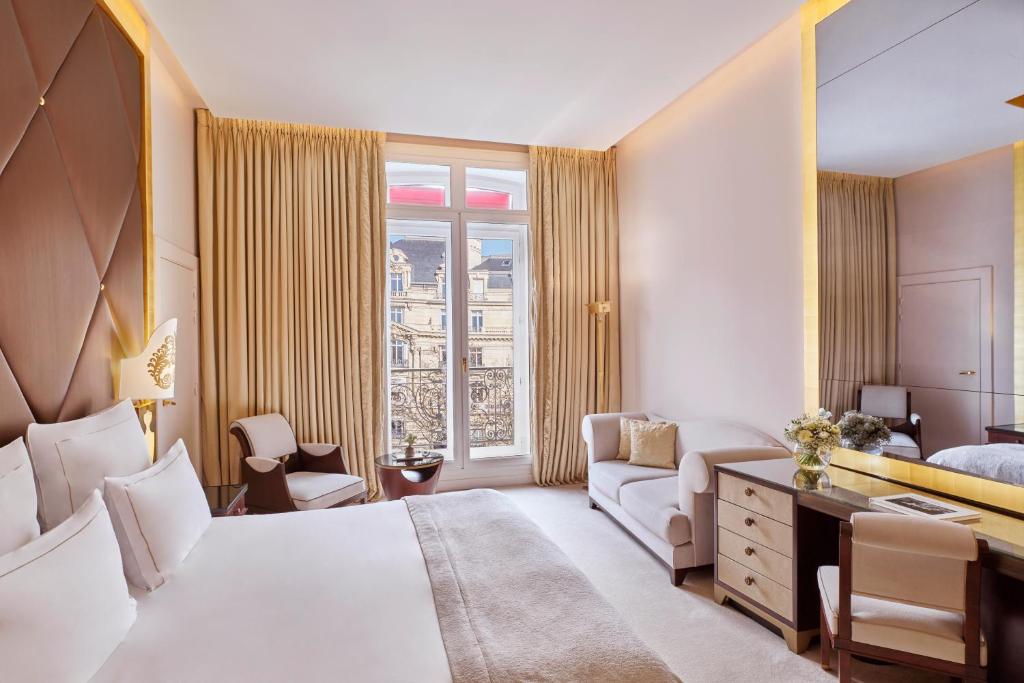 
Champs-Elysées Prestige Room
