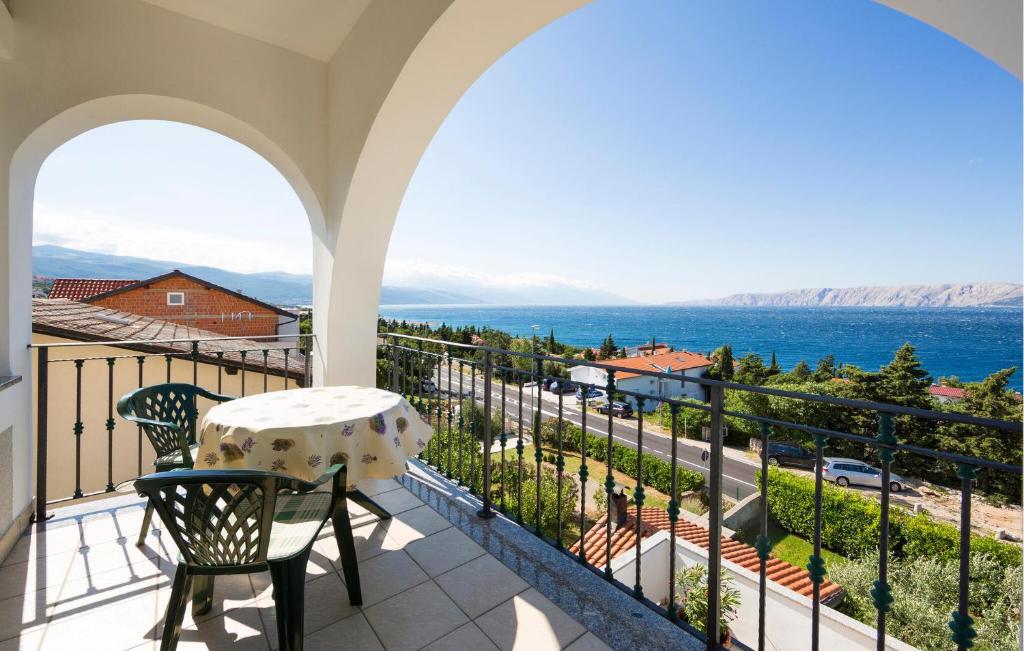 Awesome Apartment In Novi Vinodolski With Wifi